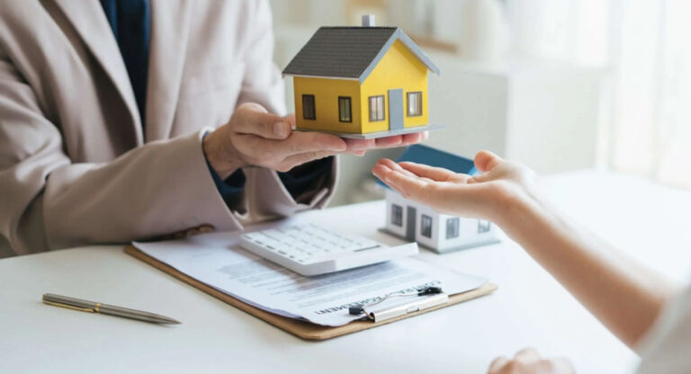 5-factors-to-consider-carefully-when-choosing-a-new-bank