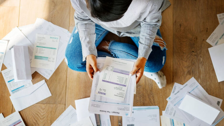 debt-consolidation-reduction-tips-infusing-plans-financial
