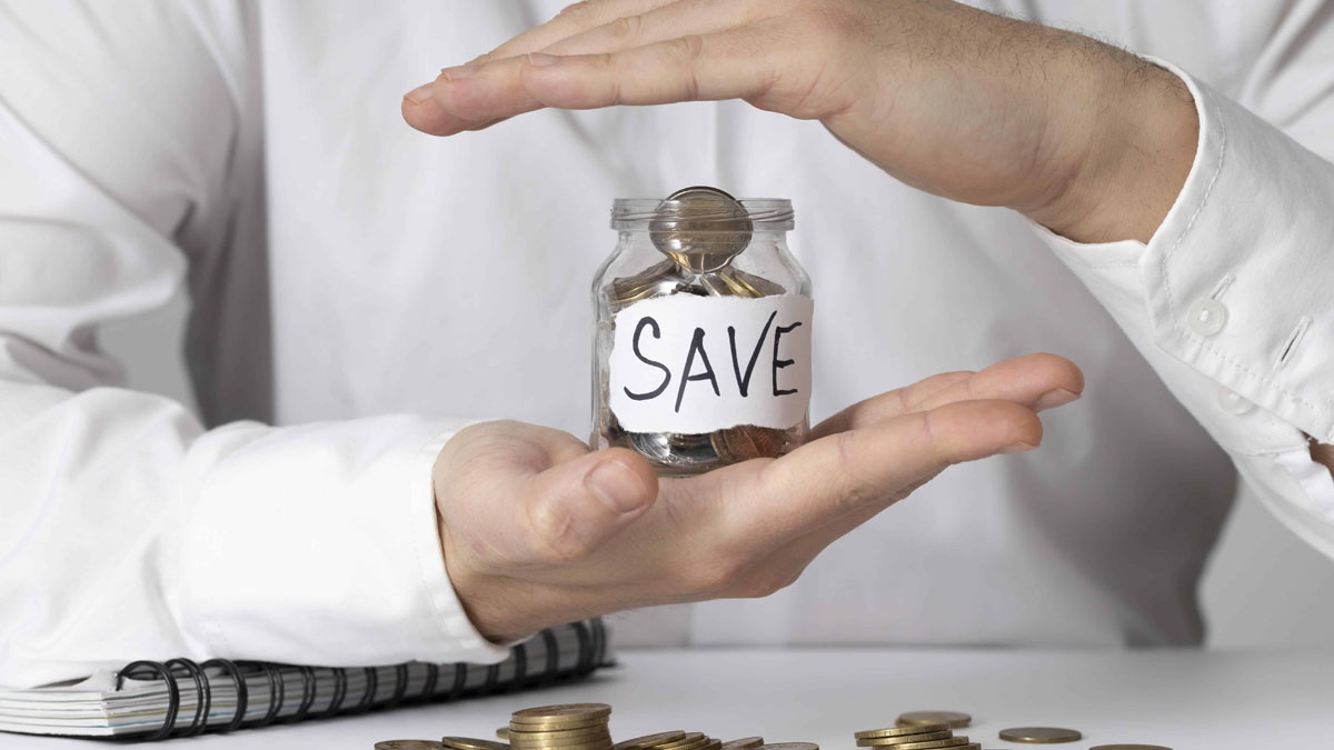 save-your-way-to-wealth-but-dont-forget-to-live